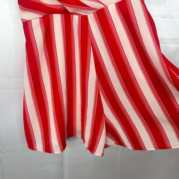 Red and White Womens Adjustable Strap Lined Romper Size XL - Picture 6 of 10